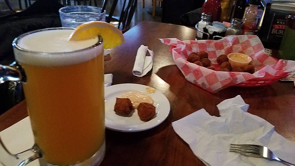 Lone Tree Tavern | restaurant | 33009 Lorain Rd, North Ridgeville, OH 44039, USA | 4403094979 OR +1 440-309-4979