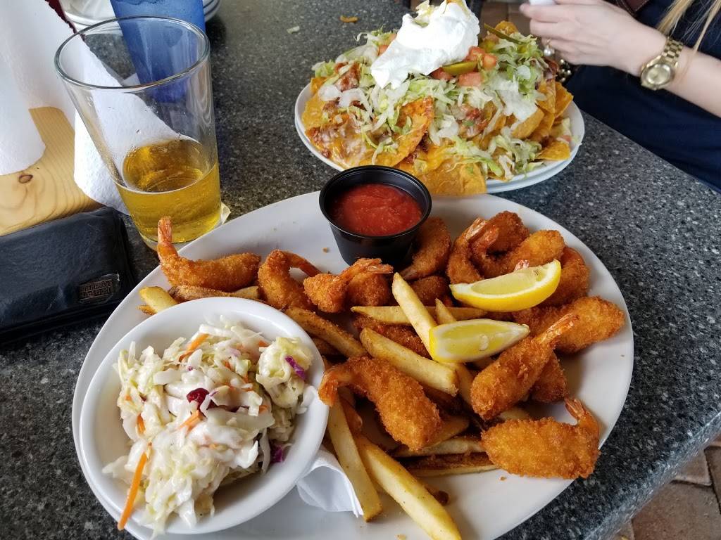 Gators Dockside | restaurant | 13701 S John Young Pkwy, Orlando, FL 32837, USA | 4079851790 OR +1 407-985-1790