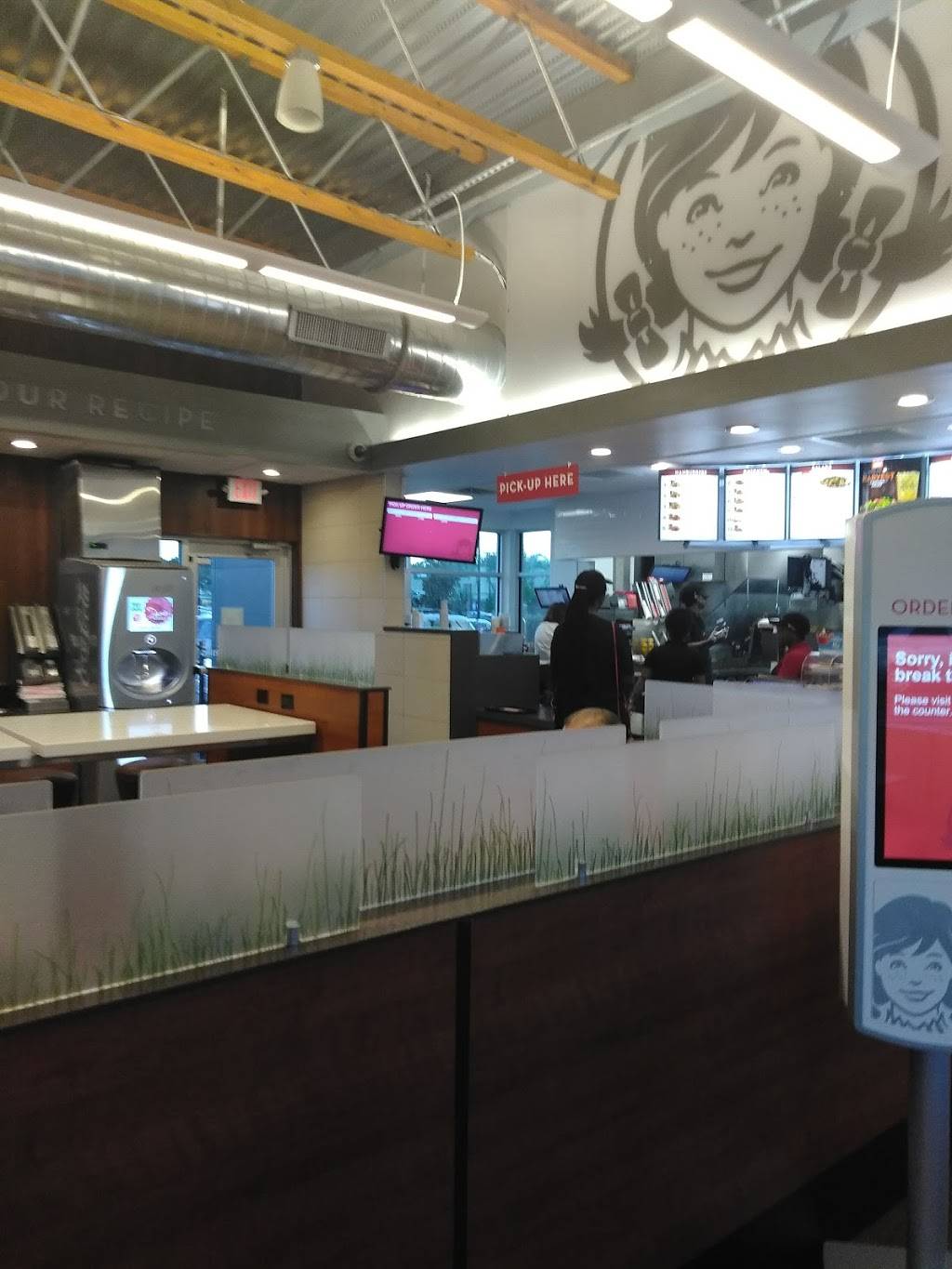 Wendys | restaurant | 4510 S Semoran Blvd, Orlando, FL 32822, USA | 3216668656 OR +1 321-666-8656