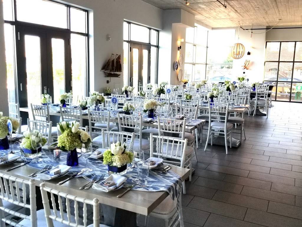 Hummingbird | restaurant | 220 S Union St, Alexandria, VA 22314, USA | 7035661355 OR +1 703-566-1355