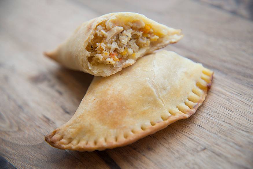 Daphnes Desserts | bakery | 13646 Burbank Blvd, Sherman Oaks, CA 91401, USA | 8189064991 OR +1 818-906-4991