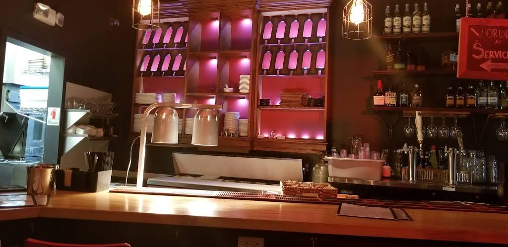 Red Light | restaurant | 1401 R St NW, Washington, DC 20009, USA | 2022340400 OR +1 202-234-0400