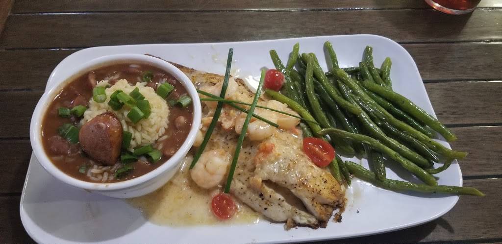 Sams Boat | restaurant | 3239 Silverlake Village Dr, Pearland, TX 77584, USA | 7134360201 OR +1 713-436-0201