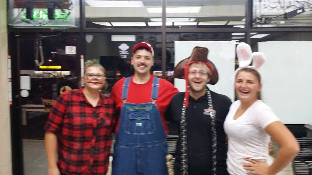 Papa Johns Pizza | restaurant | 212 Prince Royal Dr, Berea, KY 40403, USA | 8599857272 OR +1 859-985-7272