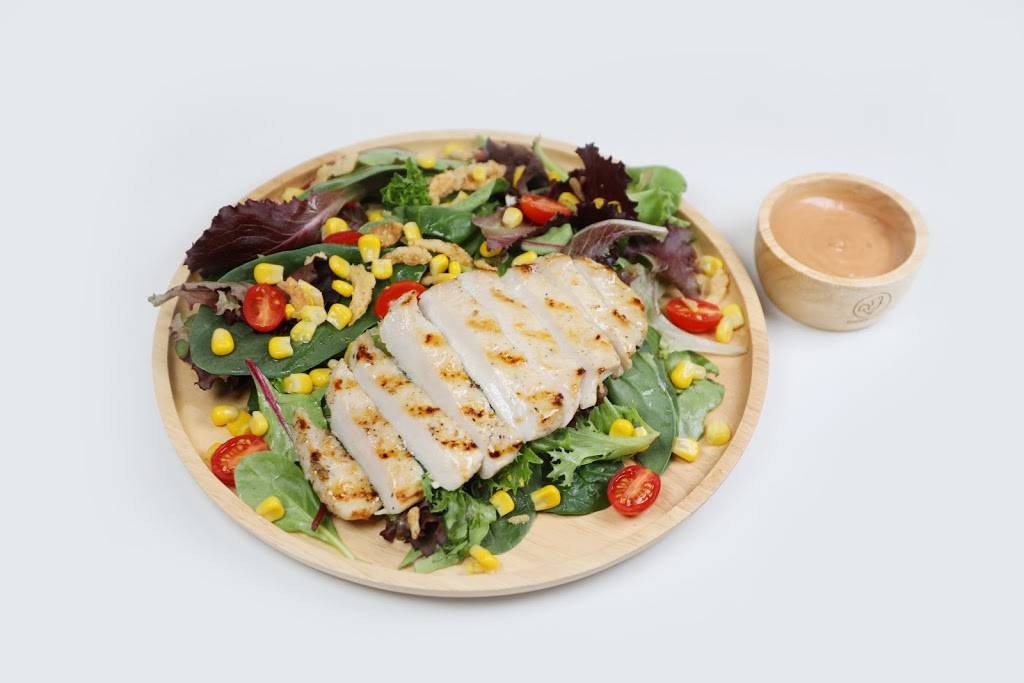 Chickazo Kitchen | restaurant | 11419 Santa Monica Blvd #20, Los Angeles, CA 90025, USA | 3235245955 OR +1 323-524-5955