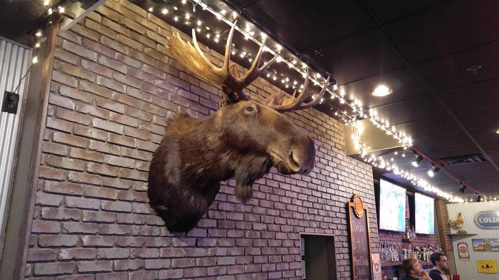 Little Bigs | restaurant | 2210 College St, Cedar Falls, IA 50613, USA | 3192602026 OR +1 319-260-2026