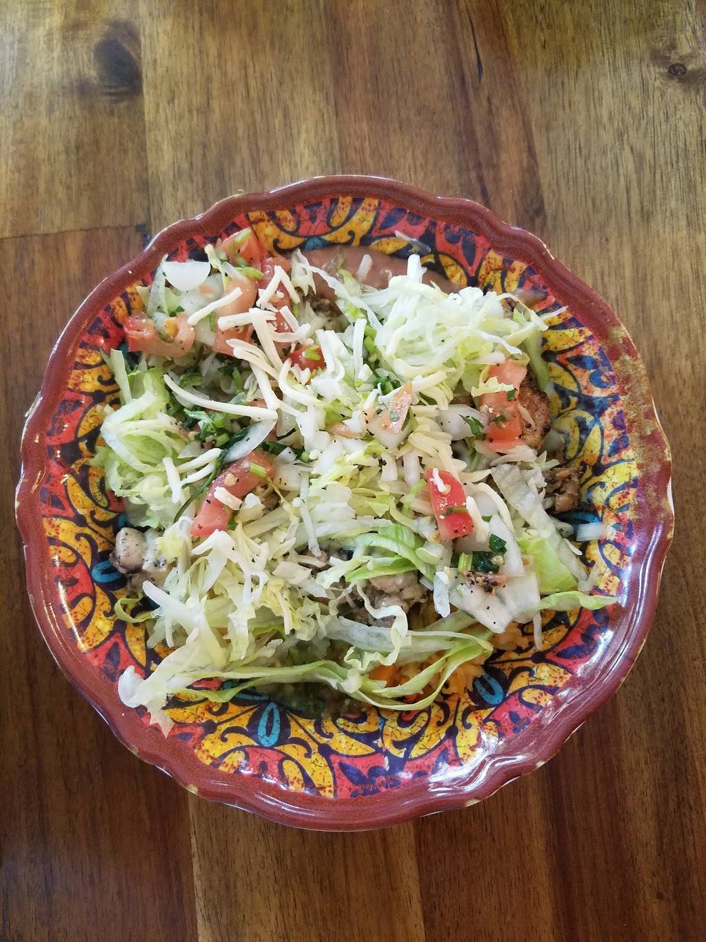 Lil Gios Taqueria | restaurant | 336 S Main St, St Charles, MO 63301, USA | 6368964377 OR +1 636-896-4377