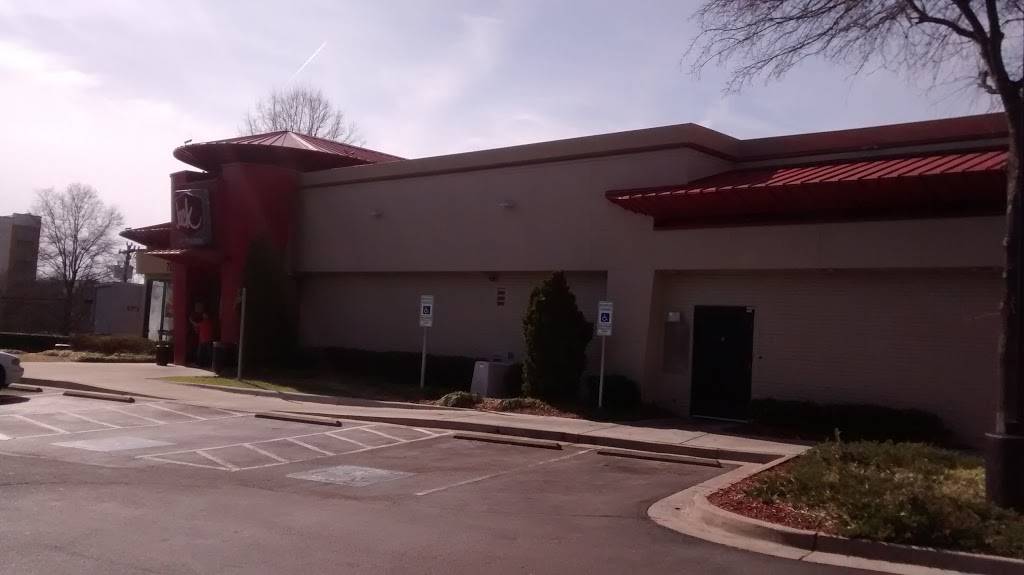 Jack in the Box | restaurant | 7806 Forest Point Blvd, Charlotte, NC 28217, USA | 7045271681 OR +1 704-527-1681