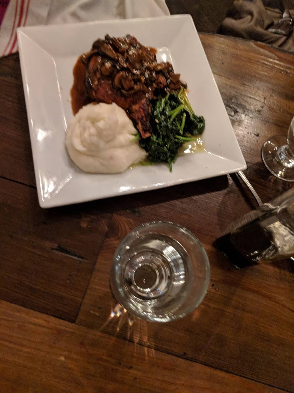 Da Ciro | restaurant | 458 Myrtle Ave, Brooklyn, NY 11205, USA | 9292959542 OR +1 929-295-9542