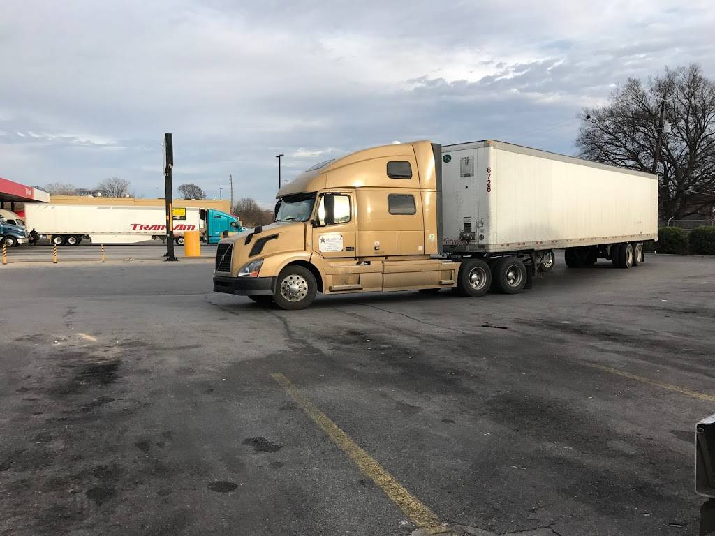 Pilot Travel Center | restaurant | 901 Bankhead Hwy W, Birmingham, AL 35204, USA | 2053244532 OR +1 205-324-4532