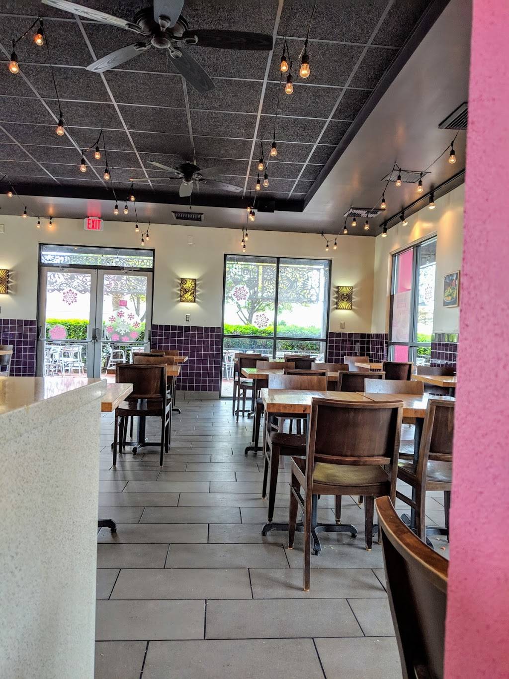 Taco Cabana | restaurant | 2627 Northwest Loop 410, San Antonio, TX 78230, USA | 2103660284 OR +1 210-366-0284