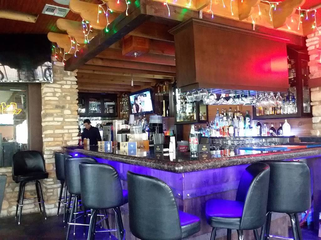 Vallarta Grill | restaurant | 6810 Northwest Loop 410, San Antonio, TX 78238, USA | 2105208400 OR +1 210-520-8400