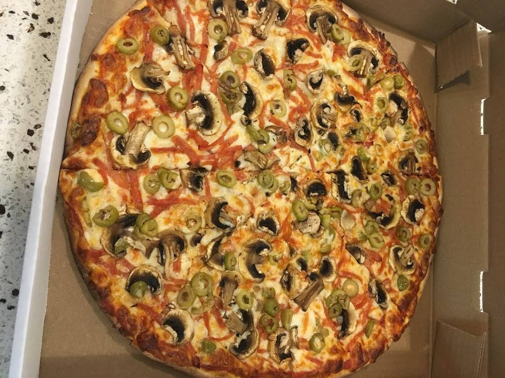 Domiziano cafe Brick Oven Pizza | restaurant | 40 Centennial Pkwy N #3, Hamilton, ON L8E 1H6, Canada | 9055610555 OR +1 905-561-0555