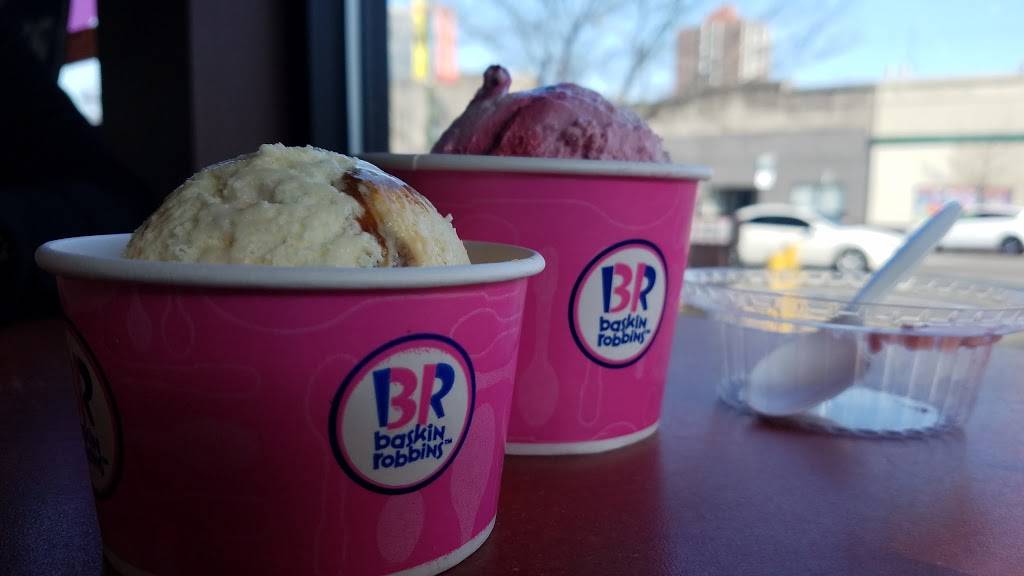 Dunkin Donuts | cafe | 5130 N Broadway, Chicago, IL 60640, USA | 7738784623 OR +1 773-878-4623