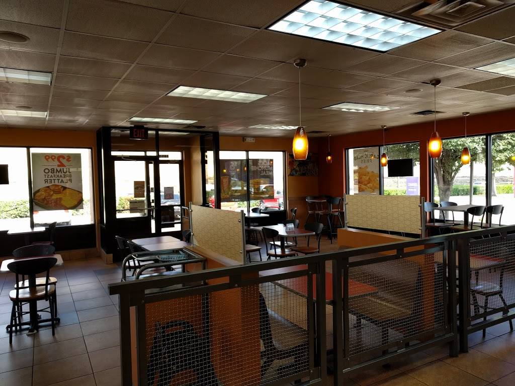 Jack in the Box | restaurant | 1405 N Central Expy, Plano, TX 75075, USA | 9728812853 OR +1 972-881-2853