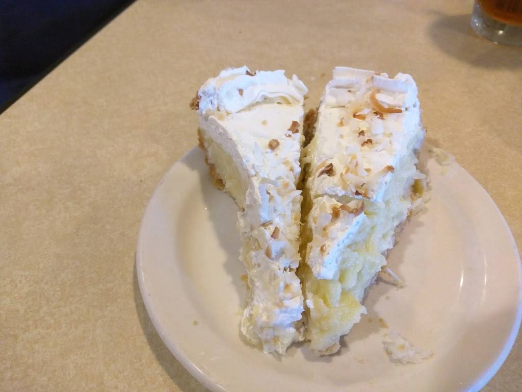 K&W Cafeterias | restaurant | 349 Copperfield Blvd NE P, Concord, NC 28025, USA | 7047213257 OR +1 704-721-3257