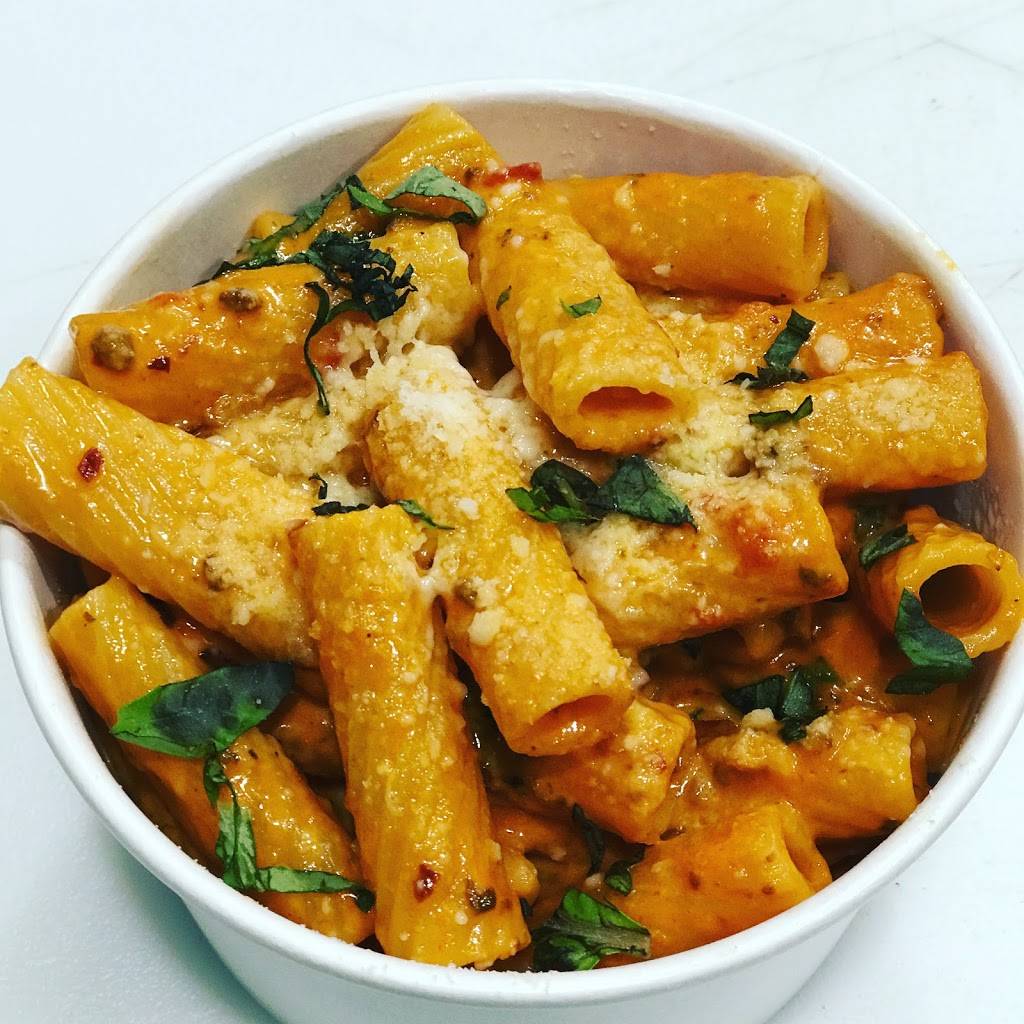 Romas Italian Street Cuisine | restaurant | 1959 N Willow Ave, Clovis, CA 93619, USA | 5599706968 OR +1 559-970-6968