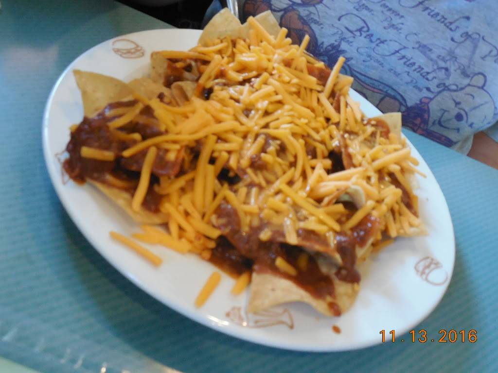 Lindys Chili & Gerties Ice Cream | restaurant | 7208 W 87th St, Bridgeview, IL 60455, USA | 7084300019 OR +1 708-430-0019