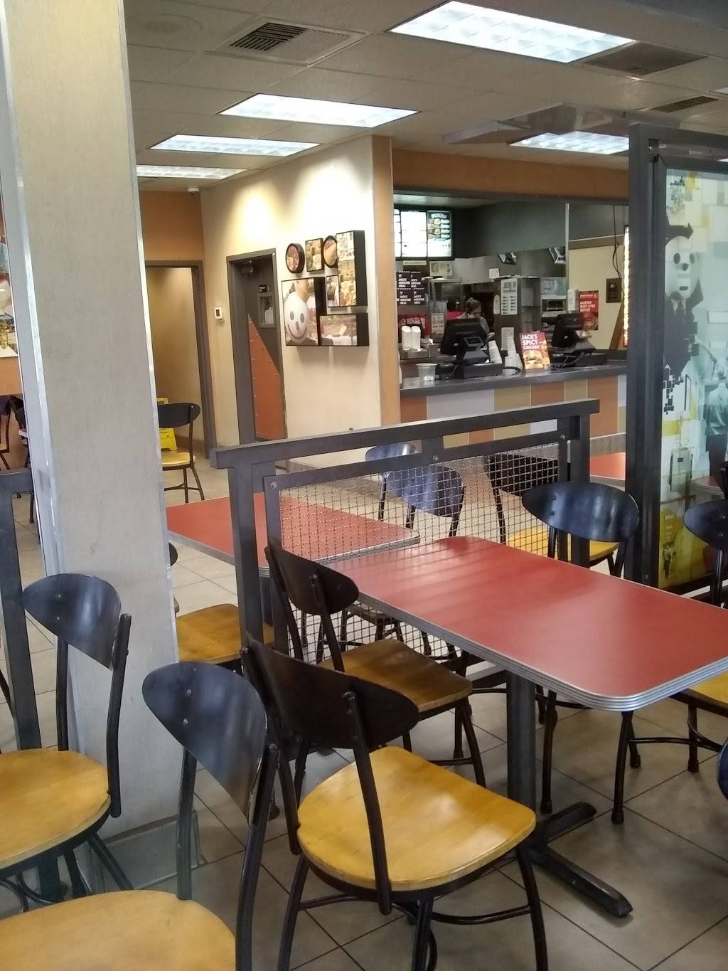 Jack in the Box | restaurant | 4968 E Kings Canyon Rd, Fresno, CA 93727, USA | 5592515070 OR +1 559-251-5070