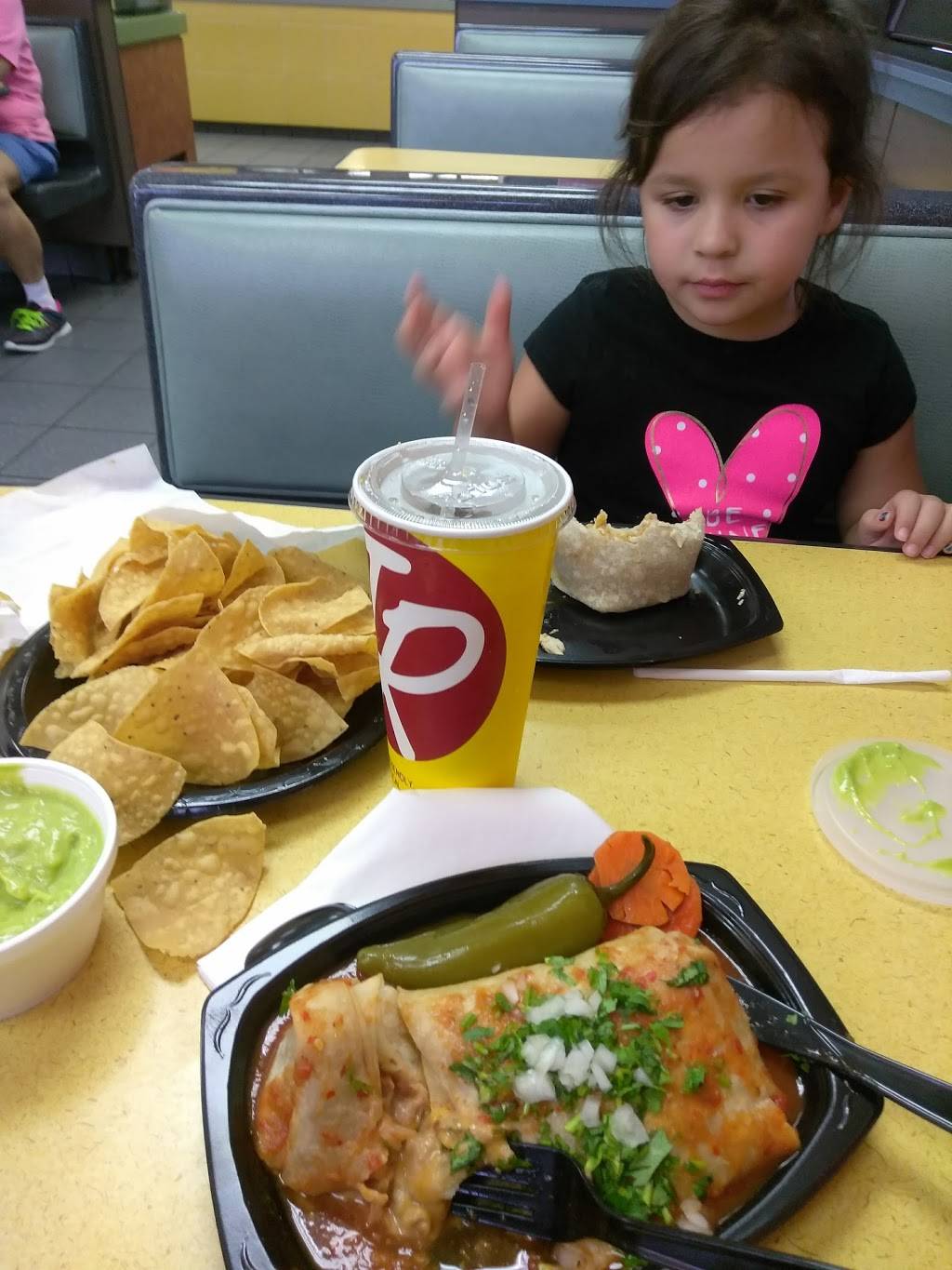 Miguels Jr. | restaurant | 1432 Hamner Ave, Norco, CA 92860, USA | 9512732611 OR +1 951-273-2611