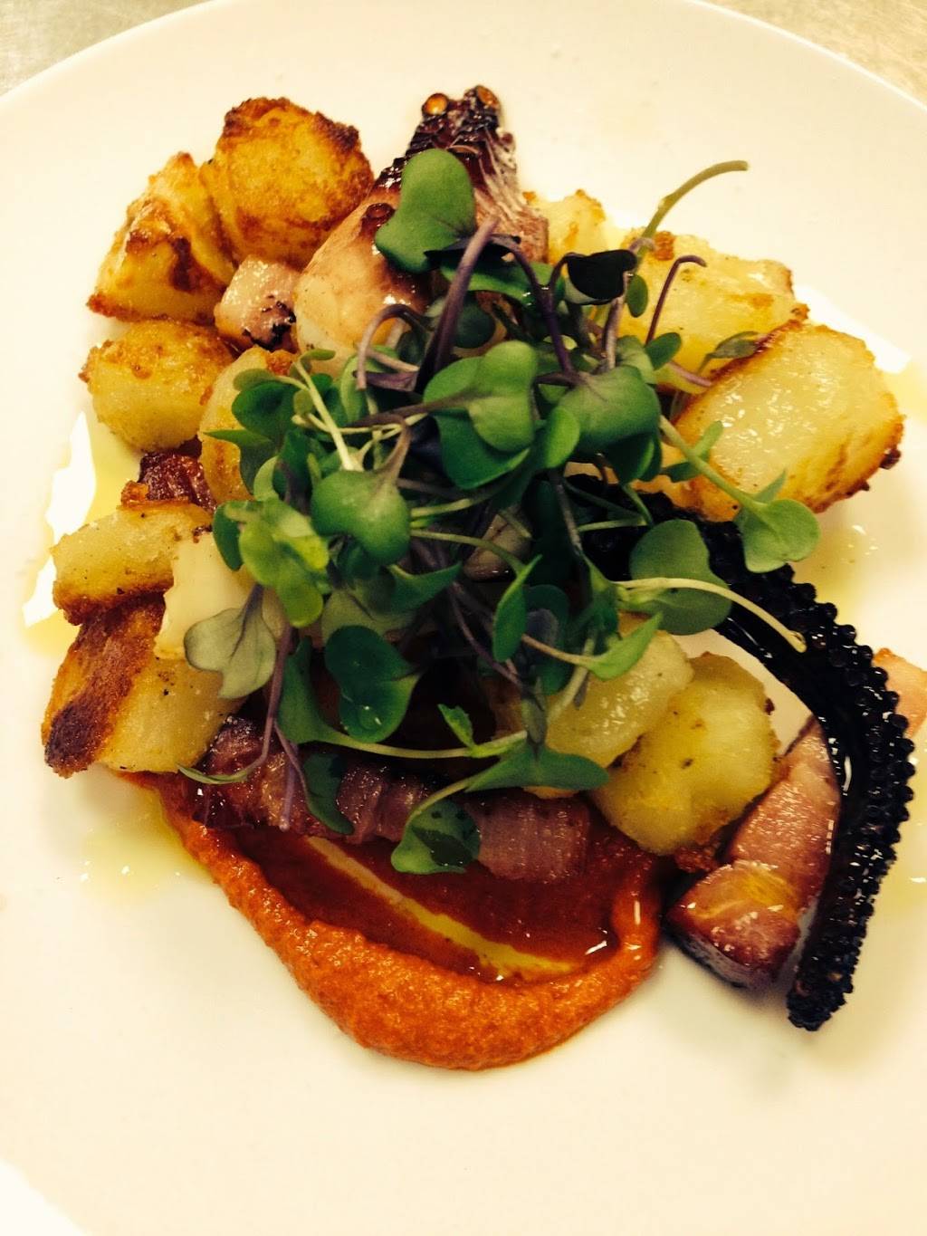 Burrata Wood Fired Pizza | restaurant | 425 White Plains Rd, Eastchester, NY 10709, USA | 9143373700 OR +1 914-337-3700