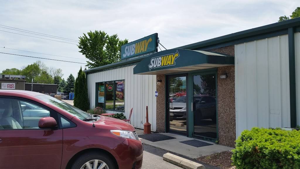 Subway | restaurant | 412 W Main St, Cambridge, WI 53523, USA | 6084239988 OR +1 608-423-9988