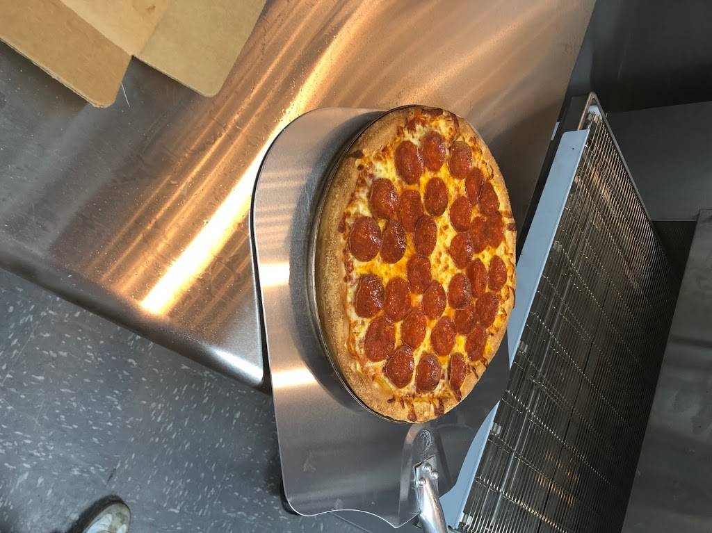 Romeos Pizza | restaurant | 2207 Stringtown Rd, Grove City, OH 43123, USA | 6145393800 OR +1 614-539-3800