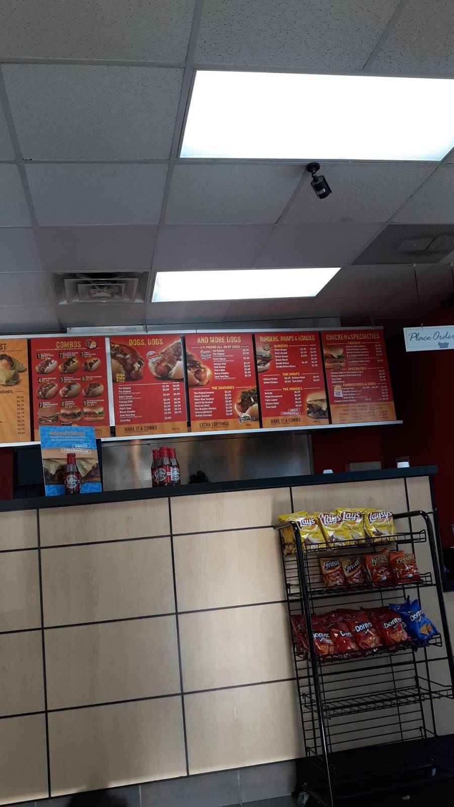 Sneaky Petes Hotdogs | restaurant | 7200 Gadsden Hwy, Trussville, AL 35173, USA | 2056610294 OR +1 205-661-0294