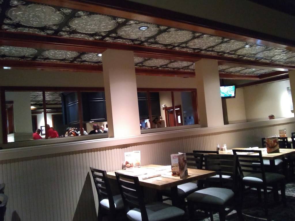 Ruby Tuesday | restaurant | 1360 Airport Rd, Jacksonville, FL 32218, USA | 9047413692 OR +1 904-741-3692