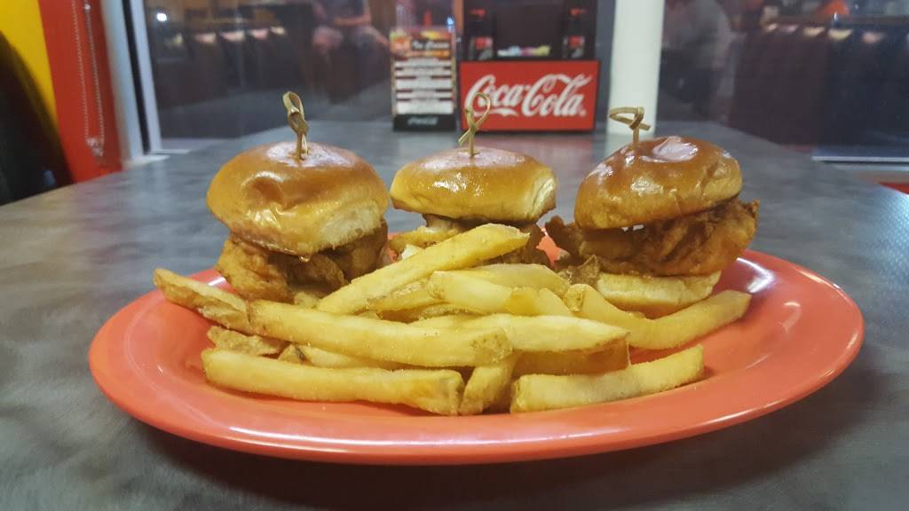 Five.5 Grille | restaurant | 551856 US-1, Hilliard, FL 32046, USA | 9048452016 OR +1 904-845-2016