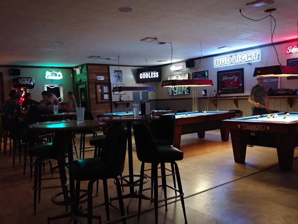 The River Edge Sports Bar & Grille | restaurant | 1108, 9630-9636 N Dixie Hwy, Franklin, OH 45005, USA | 9375508475 OR +1 937-550-8475