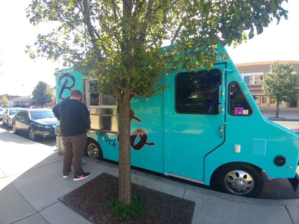 Bocaito | restaurant | 645 Maple Ave, Hartford, CT 06114, USA | 2035727938 OR +1 203-572-7938