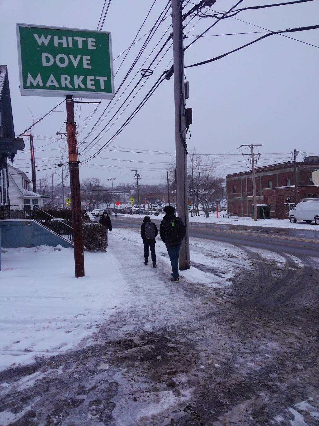 White Dove Market & Grill | meal takeaway | 59 Loring Ave, Salem, MA 01970, USA | 9787443143 OR +1 978-744-3143