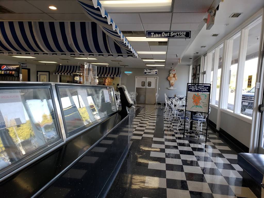 Leatherbys Family Creamery | restaurant | 2333 Arden Way, Sacramento, CA 95825, USA | 9169208382 OR +1 916-920-8382