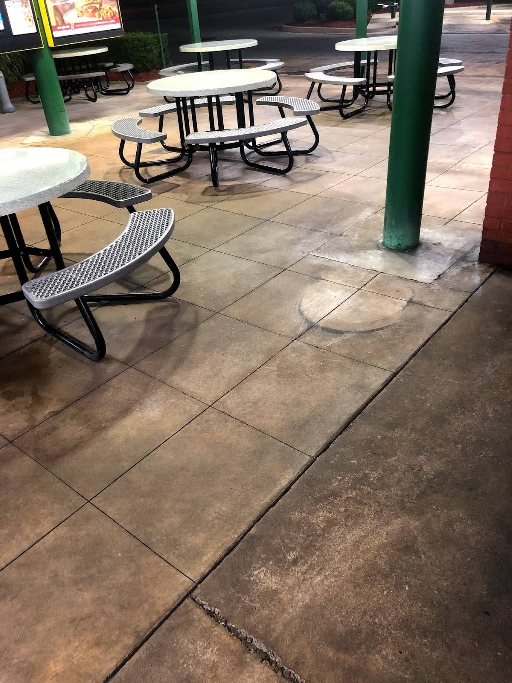 Sonic Drive-In | restaurant | 2151 Decherd Blvd, Decherd, TN 37324, USA | 9319671935 OR +1 931-967-1935