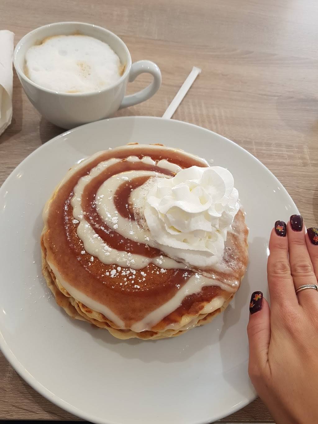 Honey Berry Pancakes and Cafe | restaurant | 28361 Diehl Rd, Warrenville, IL 60555, USA | 6308360333 OR +1 630-836-0333