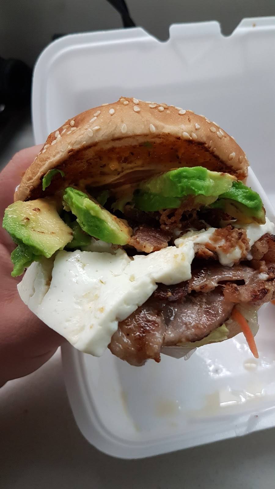 Nantli Burger | restaurant | Av. Alejandro Von Humboldt 19440, Xicotencatlleyva II, 22435 Tijuana, B.C., Mexico | 016641428199 OR +52 664 142 8199