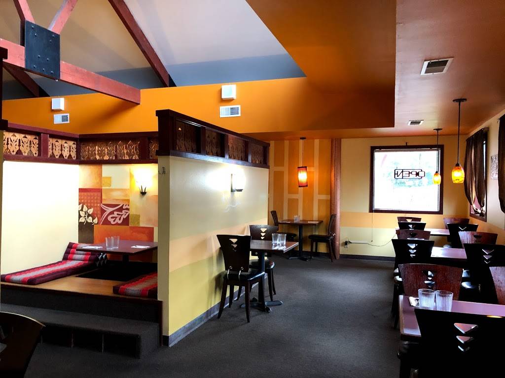 Bahn Thai restaurant | restaurant | 9811 Mickelberry Rd NW, Silverdale, WA 98383, USA | 3606921605 OR +1 360-692-1605