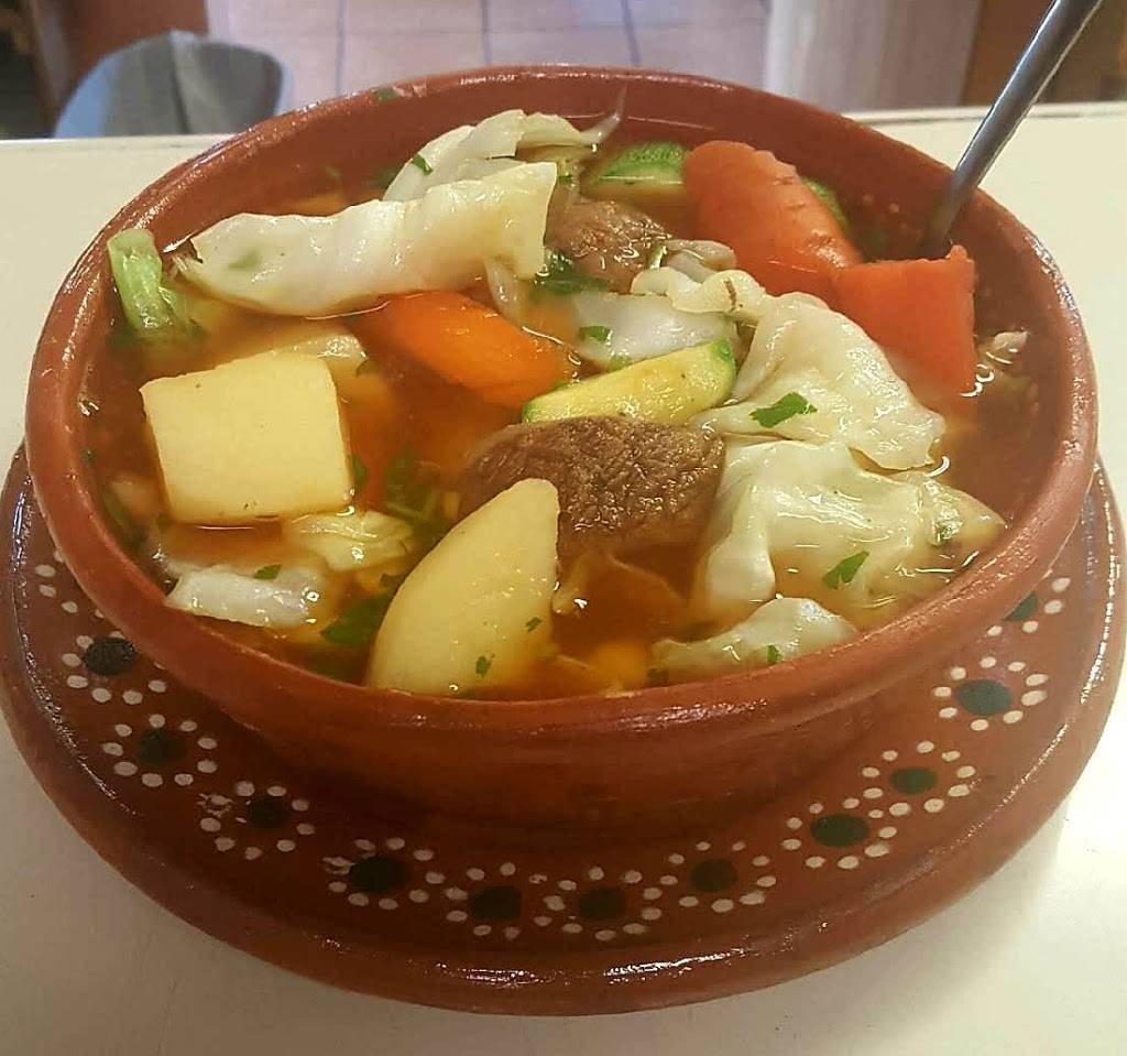 El Sarape | restaurant | 1100 N Columbus St, West Liberty, IA 52776, USA | 3196273484 OR +1 319-627-3484