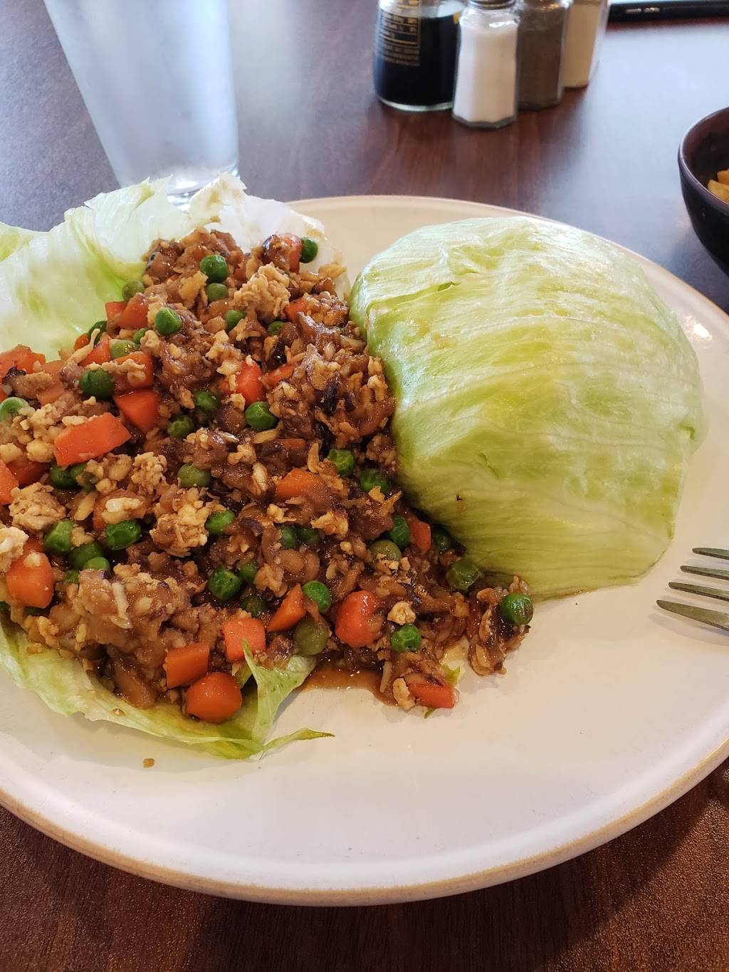 Asian Express | restaurant | 5015 Eastman Ave, Midland, MI 48640, USA | 9898328000 OR +1 989-832-8000