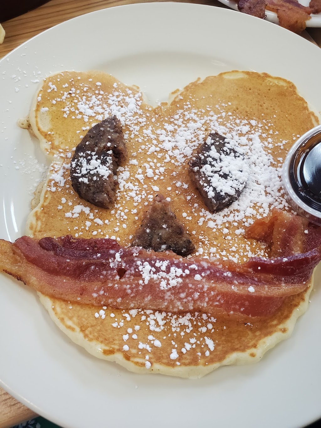 The Diner By Meles | restaurant | 550 N Green River Rd, Evansville, IN 47715, USA | 8124021272 OR +1 812-402-1272