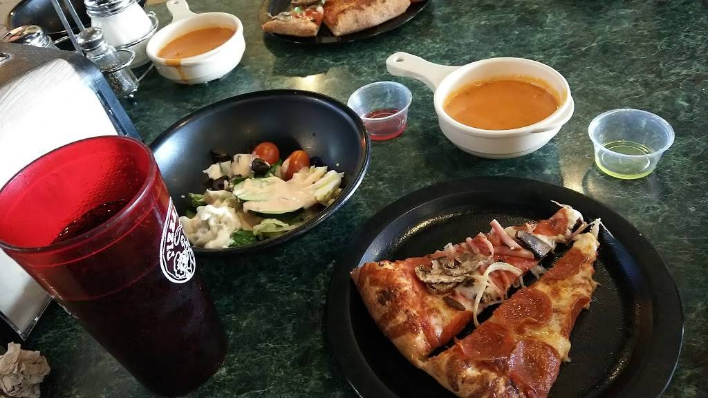 Pizza Factory | restaurant | 926 S Main St, Salinas, CA 93901, USA | 8317583227 OR +1 831-758-3227