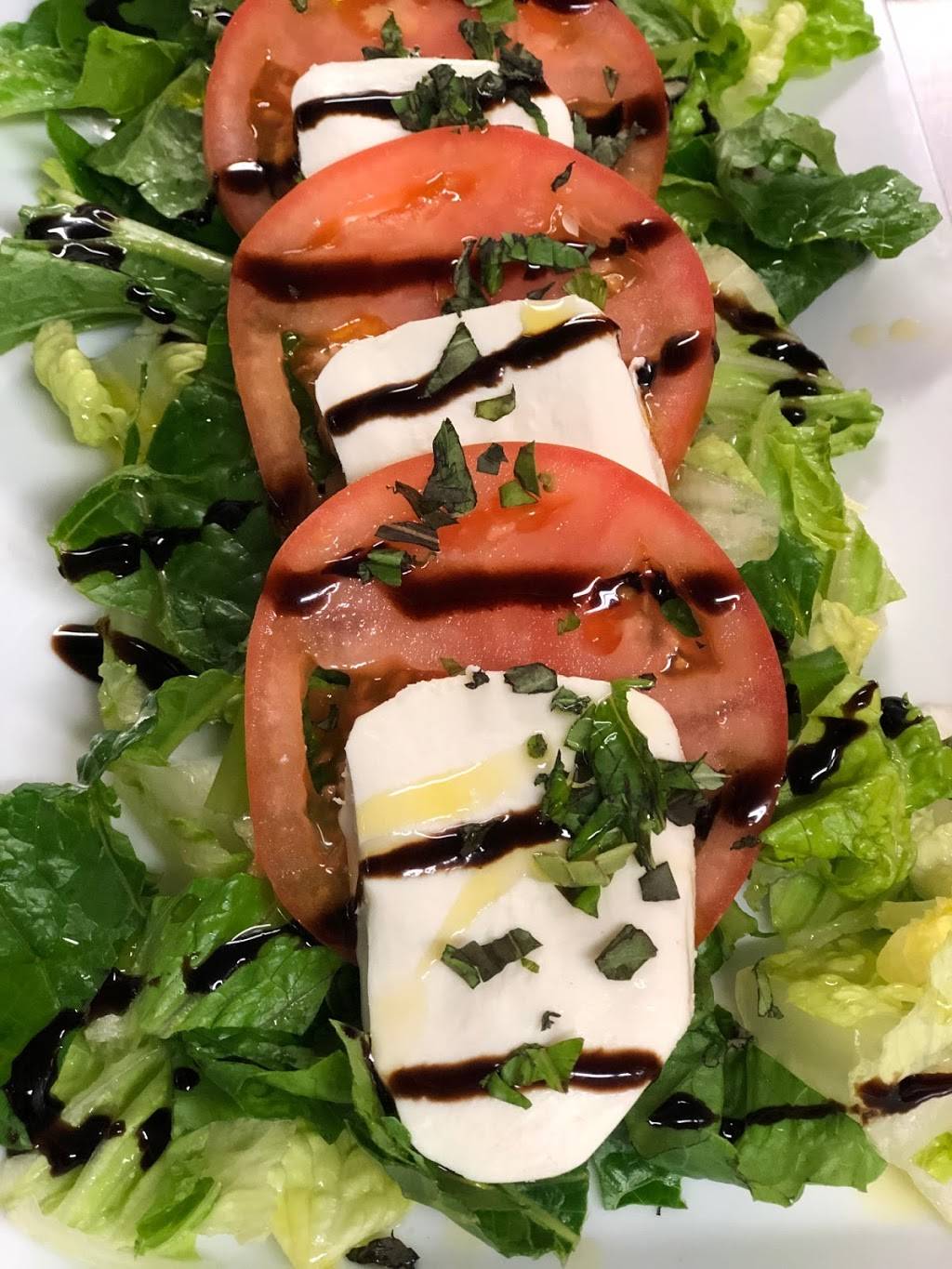 Triple Play Sports Bar and Grille | restaurant | 16 Straits Turnpike, Watertown, CT 06795, USA | 8604172877 OR +1 860-417-2877