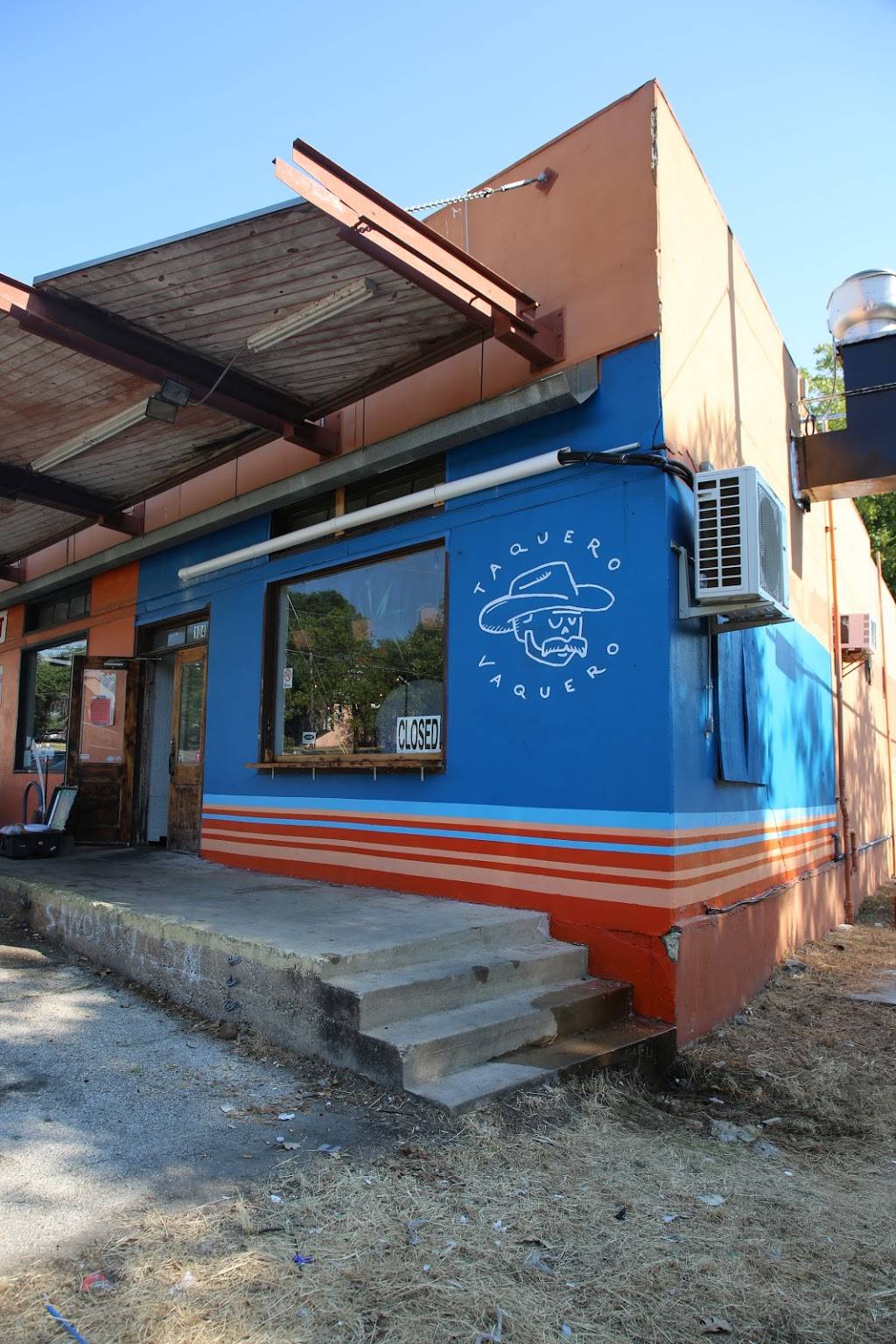 Vaquero Taquero | restaurant | 104 E 31st St, Austin, TX 78705, USA | 5123665578 OR +1 512-366-5578
