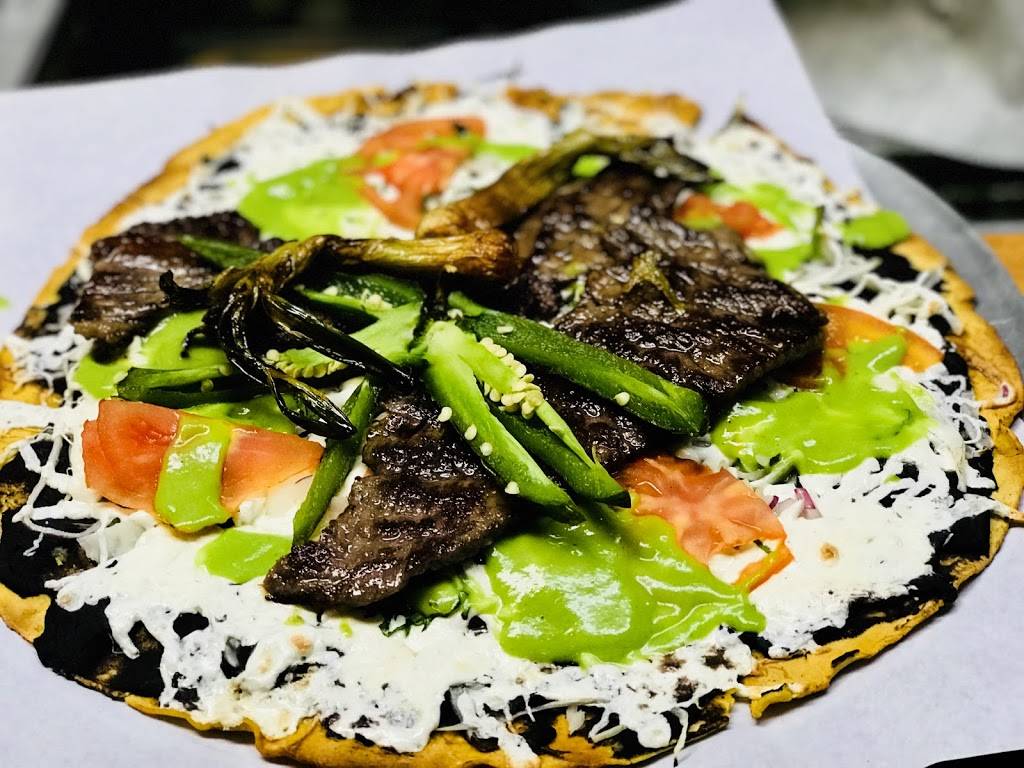 Oaxaca Pizzeria & Taqueria | restaurant | 2212 Madison Ave, Bridgeport, CT 06606, USA | 2035720486 OR +1 203-572-0486