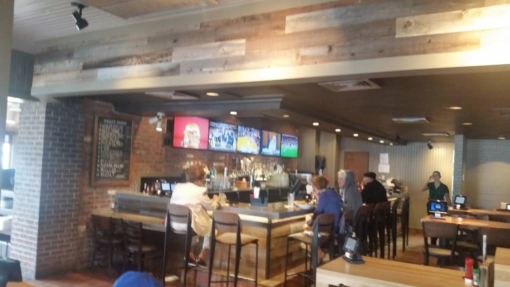 Chilis Grill & Bar | meal takeaway | 2903 N Dale Mabry Hwy, Tampa, FL 33607, USA | 8138752314 OR +1 813-875-2314