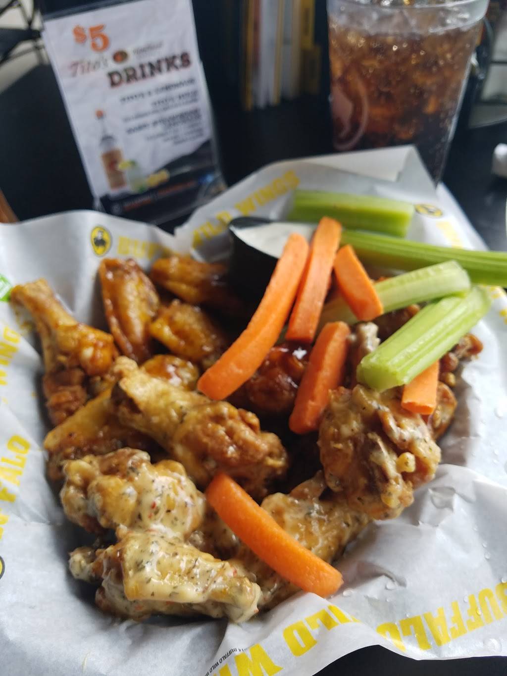 Buffalo Wild Wings | restaurant | 2 Rte 37 W Unit C-4, Toms River, NJ 08753, USA | 8482244107 OR +1 848-224-4107
