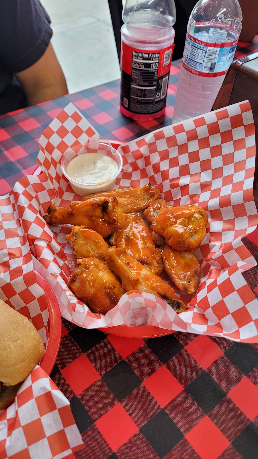 Pizza Effect | restaurant | 8237 Tampa Ave, Reseda, CA 91335, USA | 8188862033 OR +1 818-886-2033