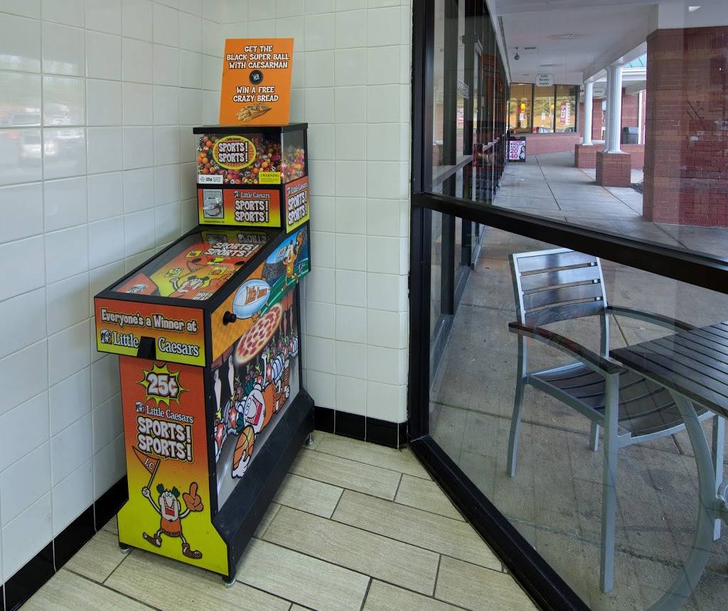 Little Caesars Pizza | meal takeaway | 372 Towne Center Dr, Abingdon, VA 24210, USA | 2766288300 OR +1 276-628-8300