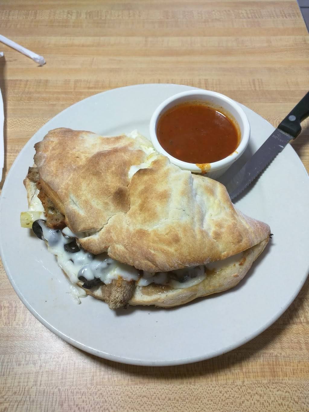 San Remo Pizza & Pasta | restaurant | 1914 14th St W, Bradenton, FL 34205, USA | 9417490105 OR +1 941-749-0105